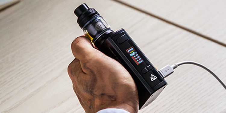 Breakthrough Battery: The Vape Mod That Charges in 15 Minutes
