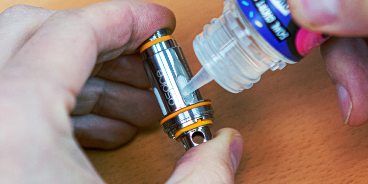 Learn how to prime your coil before using it for the first time.